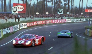 Dan-Gurney-AJ-Foyt-Le-Mans-GT40-MarkIV-1967
